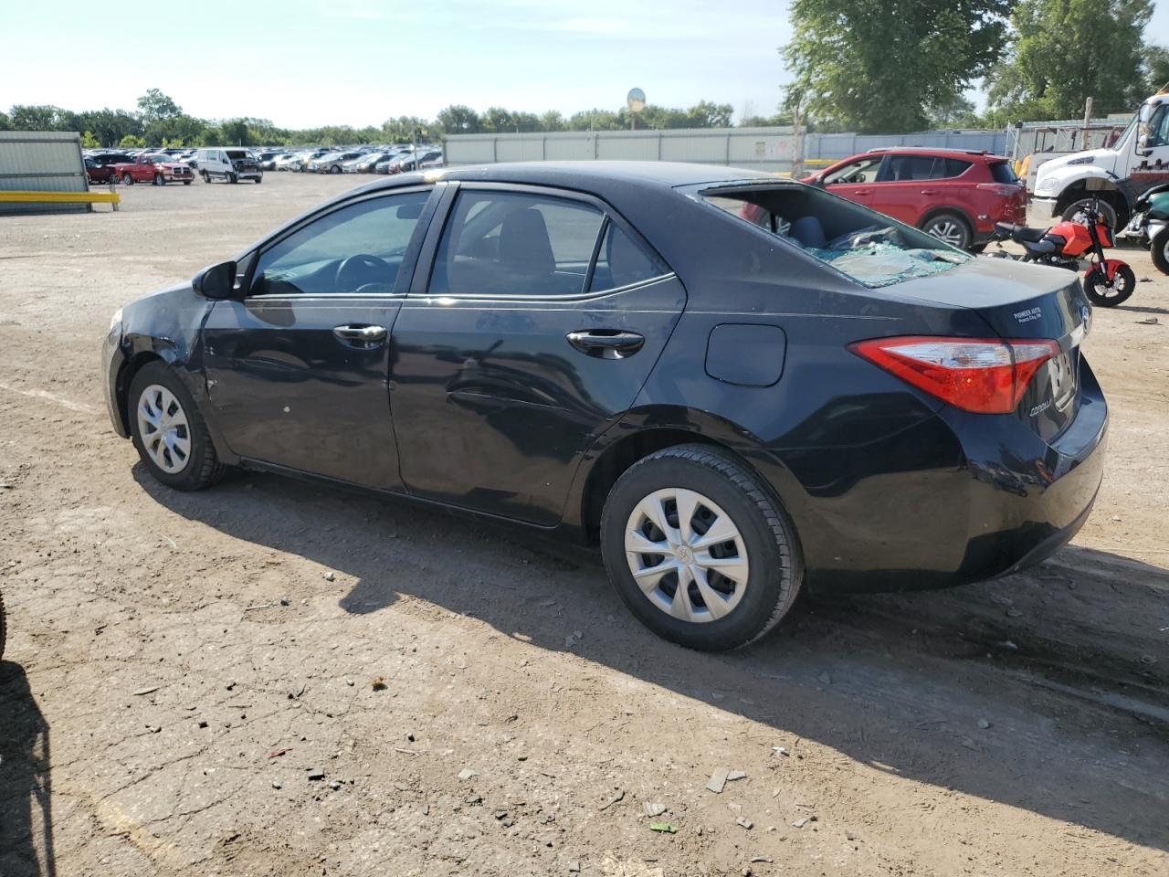 2016 TOYOTA COROLLA