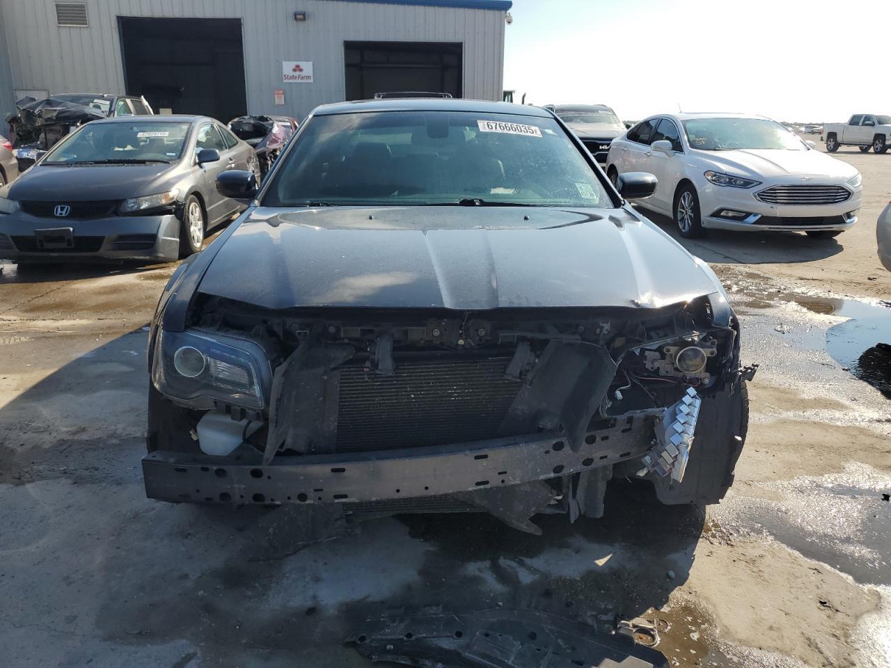 2019 CHRYSLER 300