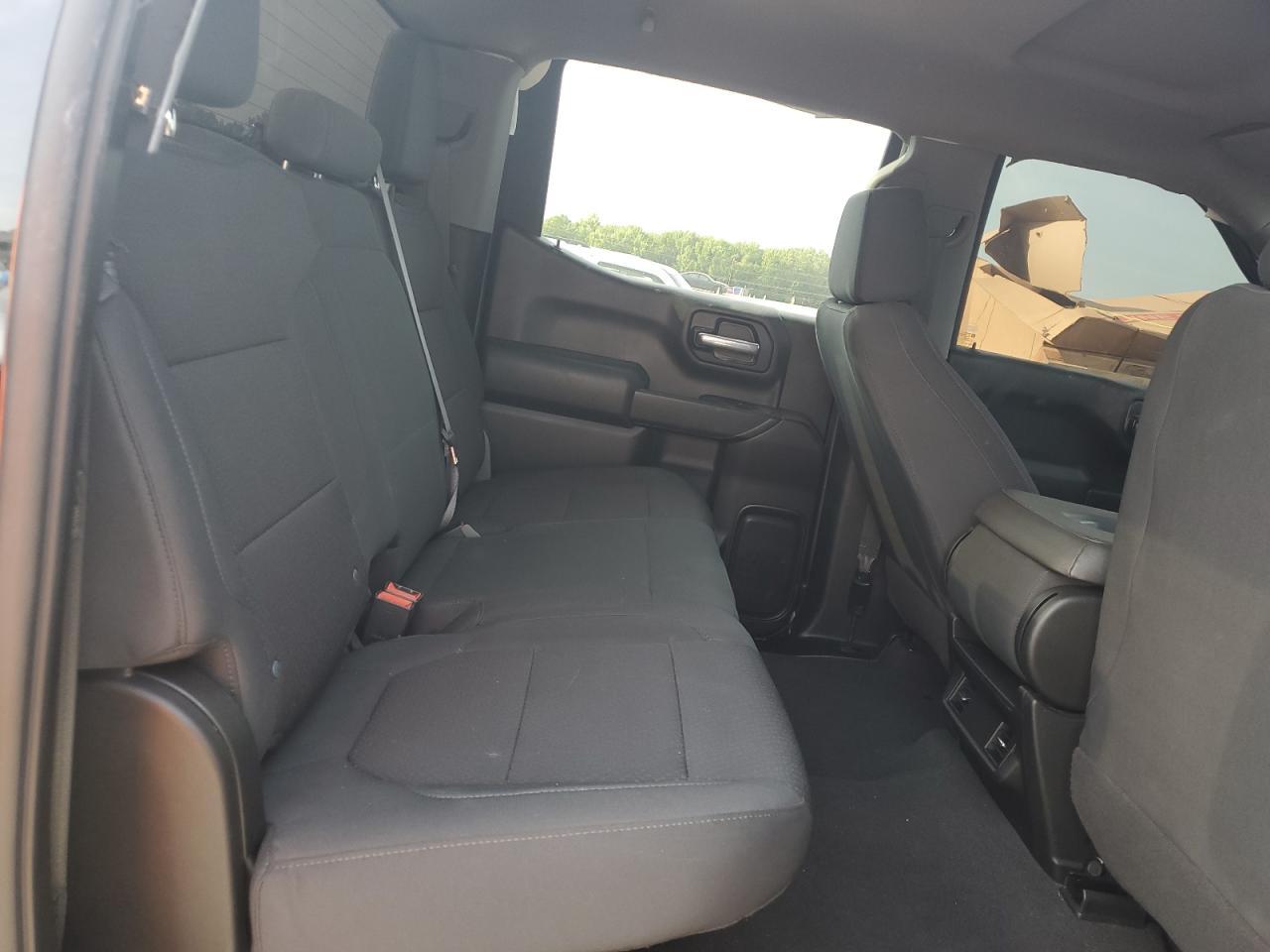 2021 CHEVROLET Silverado