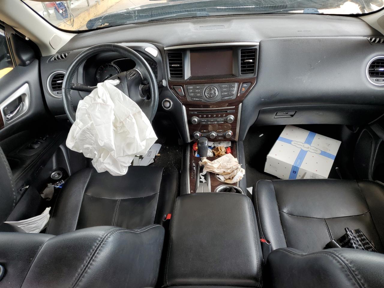 2016 NISSAN PATHFINDER
