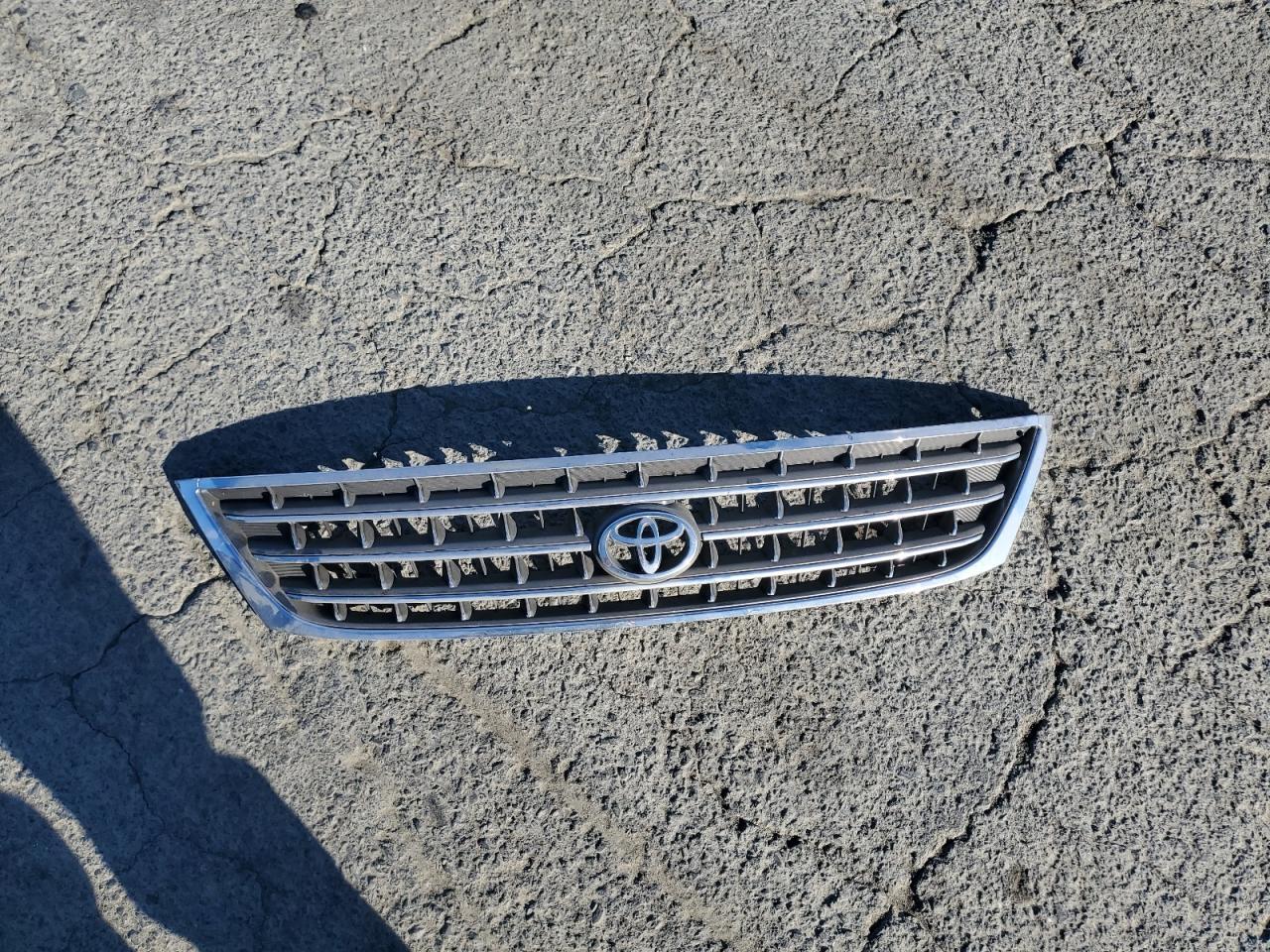 2003 TOYOTA Avalon