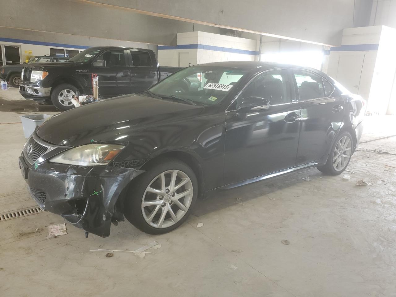 2013 LEXUS Is