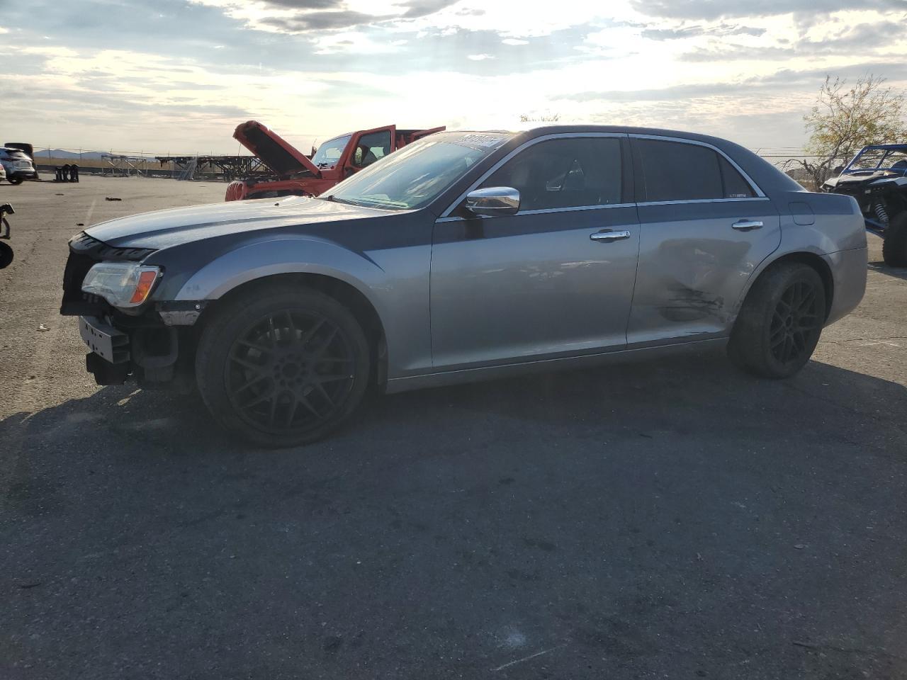 2013 CHRYSLER 300