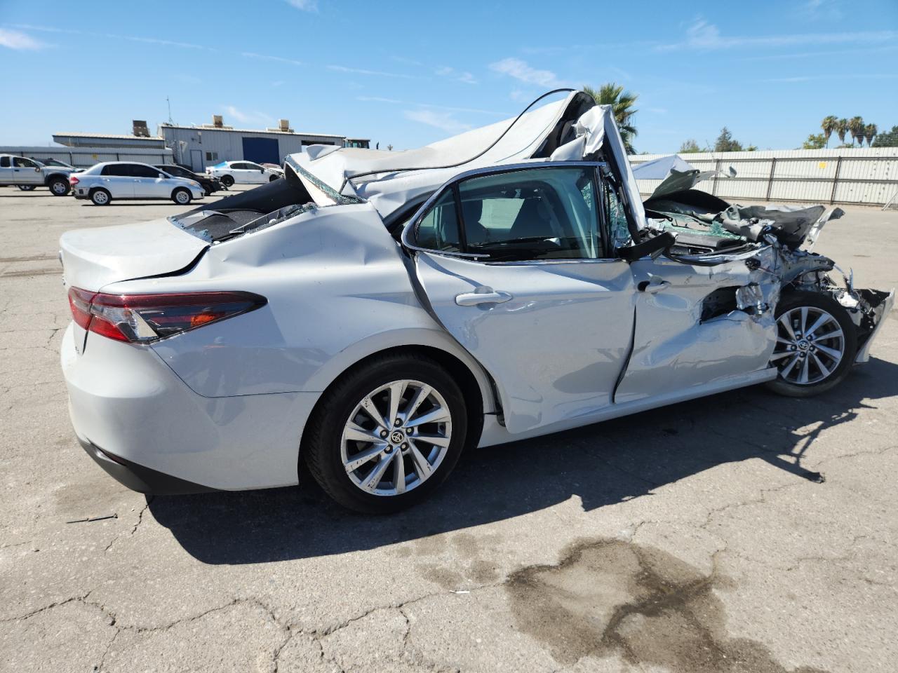 2023 TOYOTA CAMRY