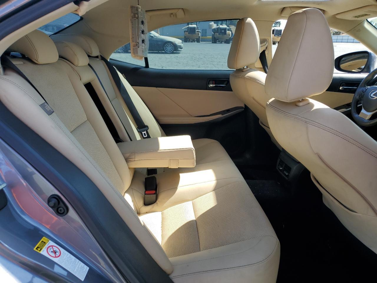 2014 LEXUS Is