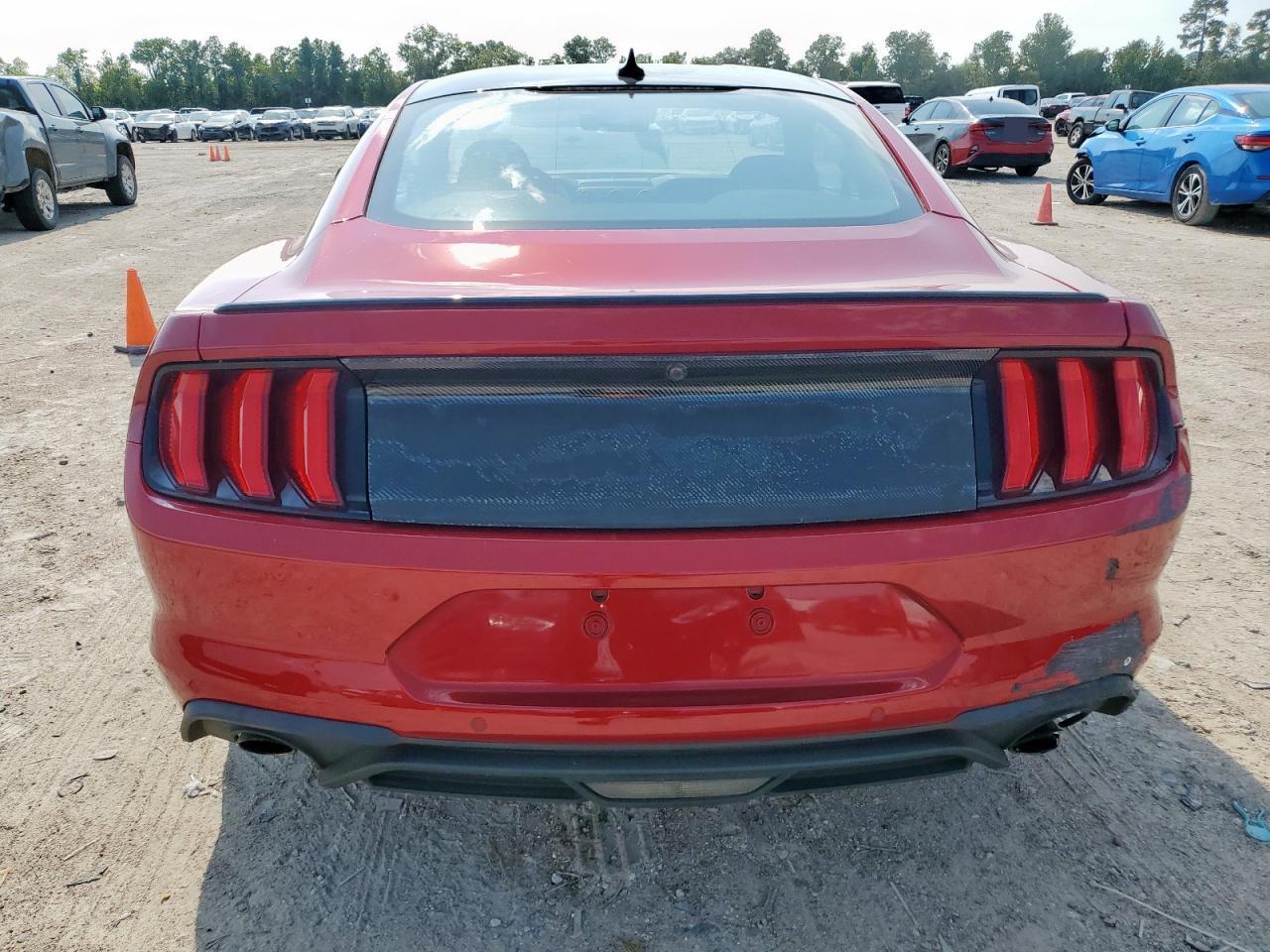 2022 FORD MUSTANG