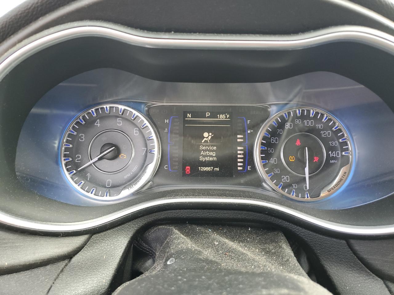 2016 CHRYSLER 200