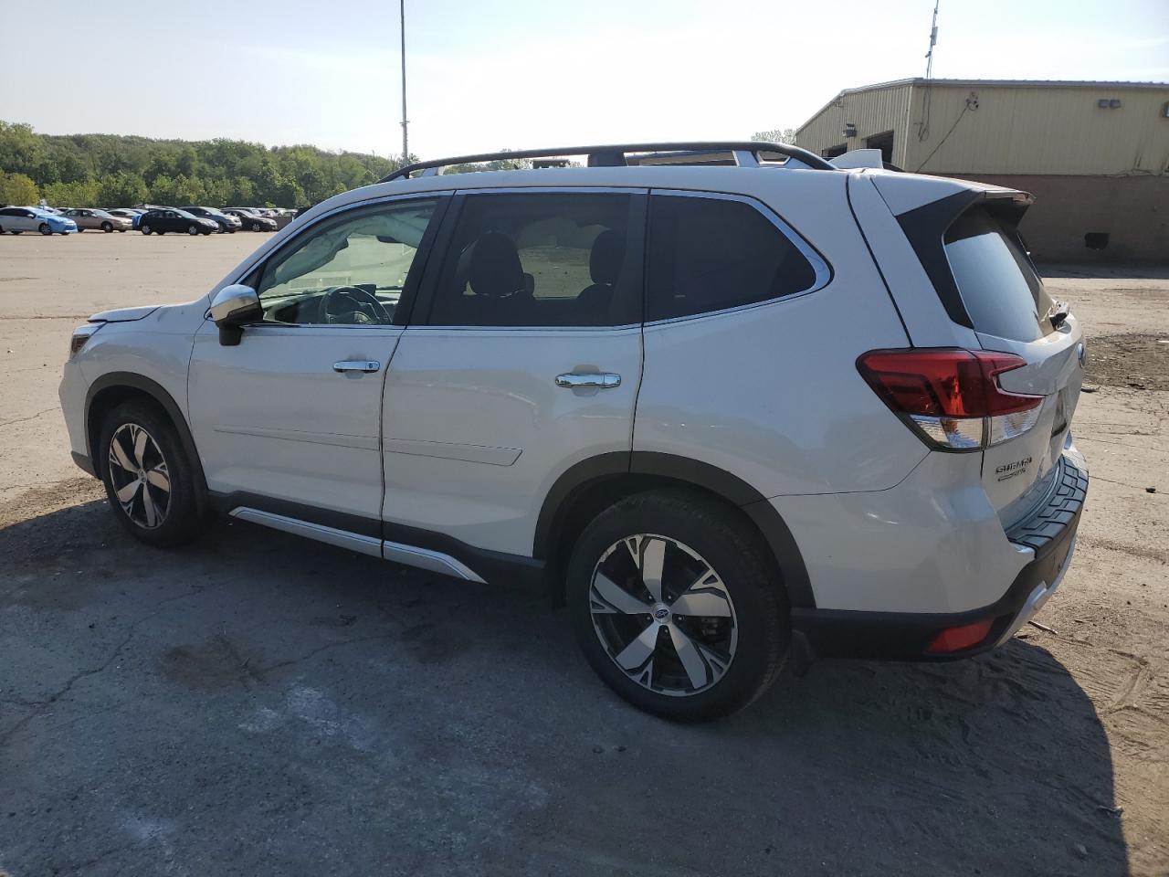 2019 SUBARU FORESTER