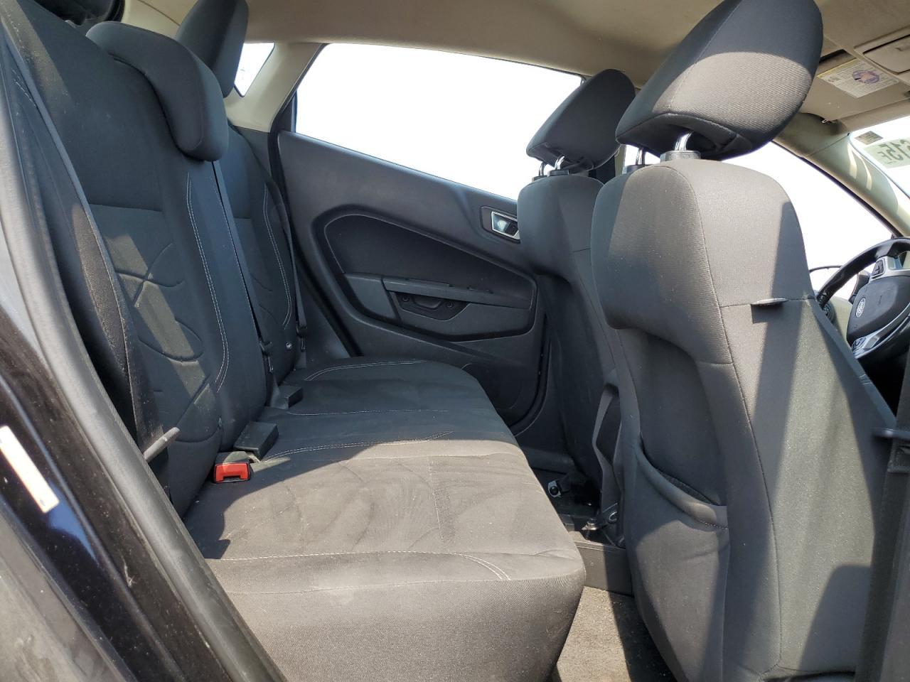 2014 FORD Fiesta