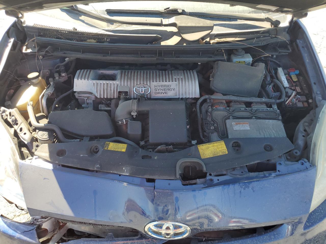 2011 TOYOTA PRIUS