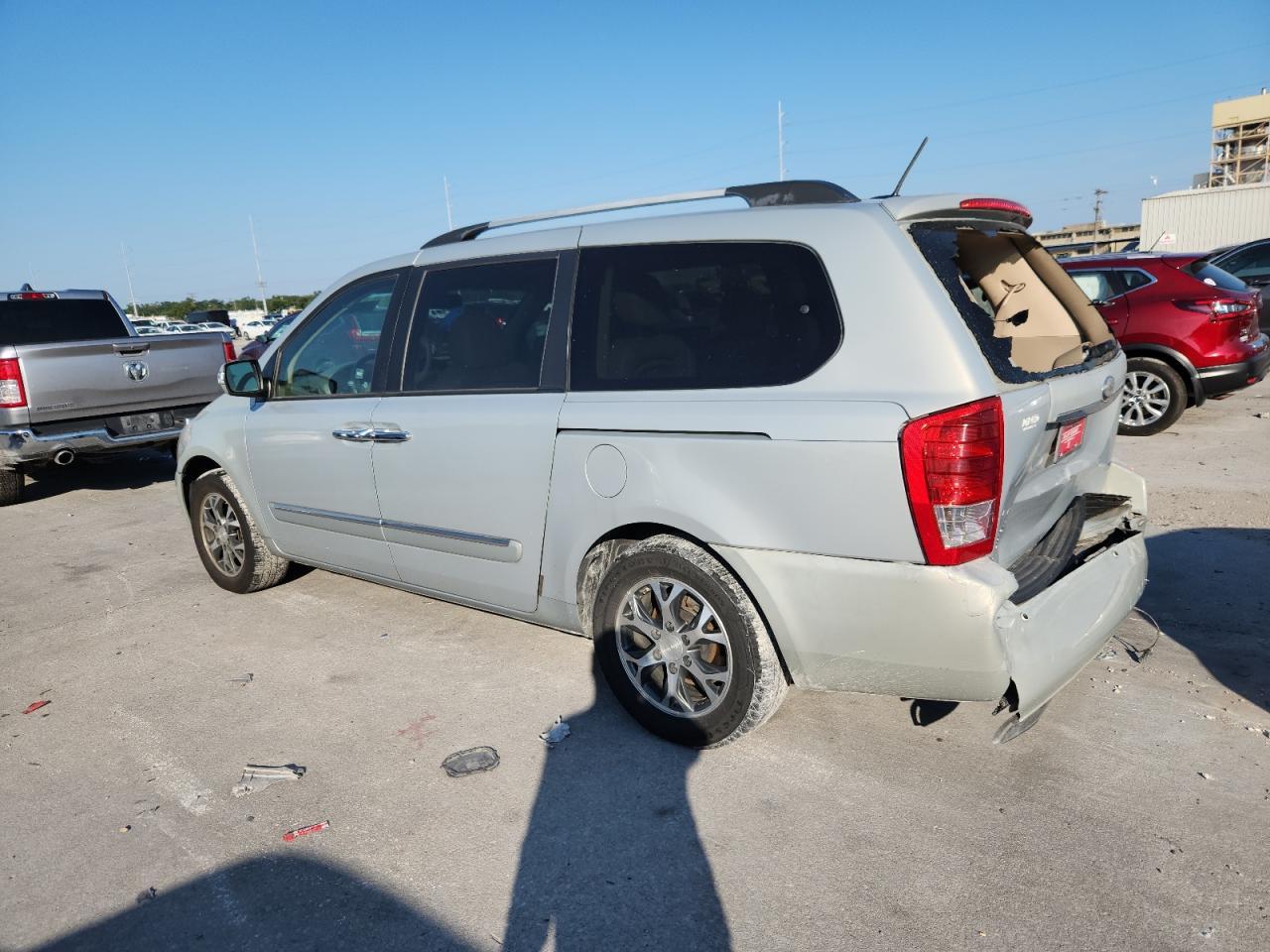 2014 KIA SEDONA