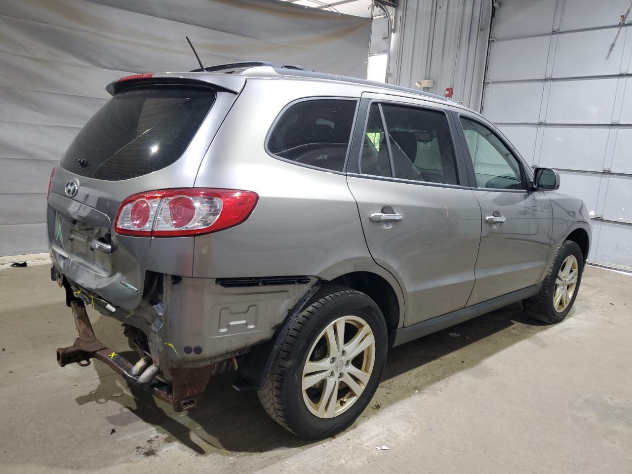 2012 HYUNDAI SANTA FE