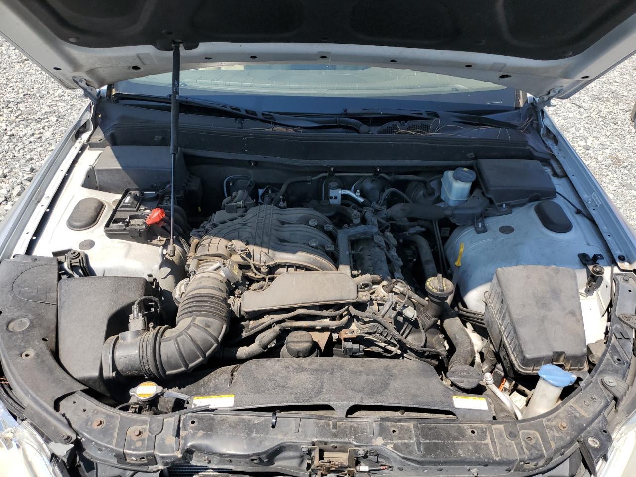 2009 HYUNDAI GENESIS