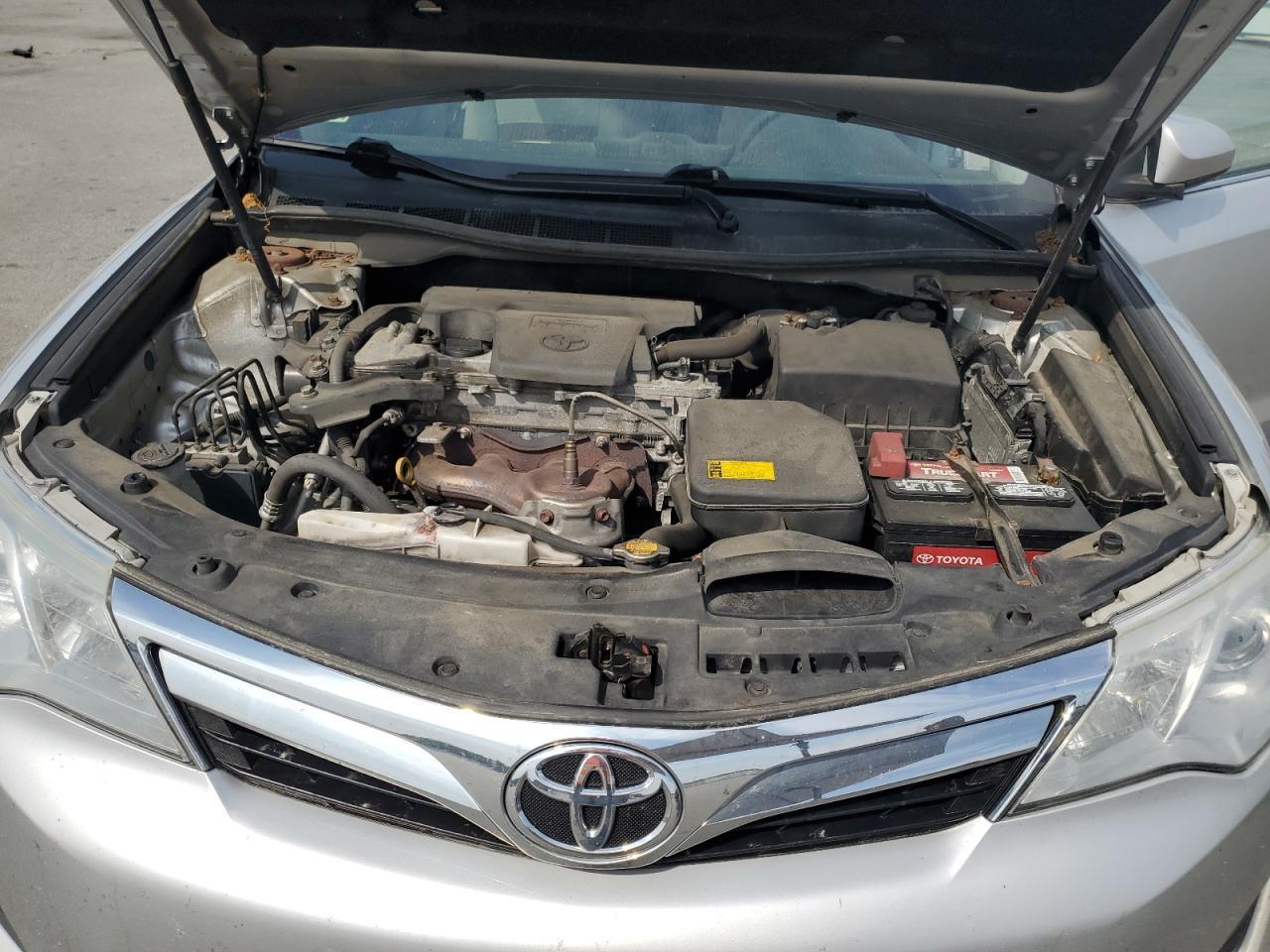 2014 TOYOTA CAMRY