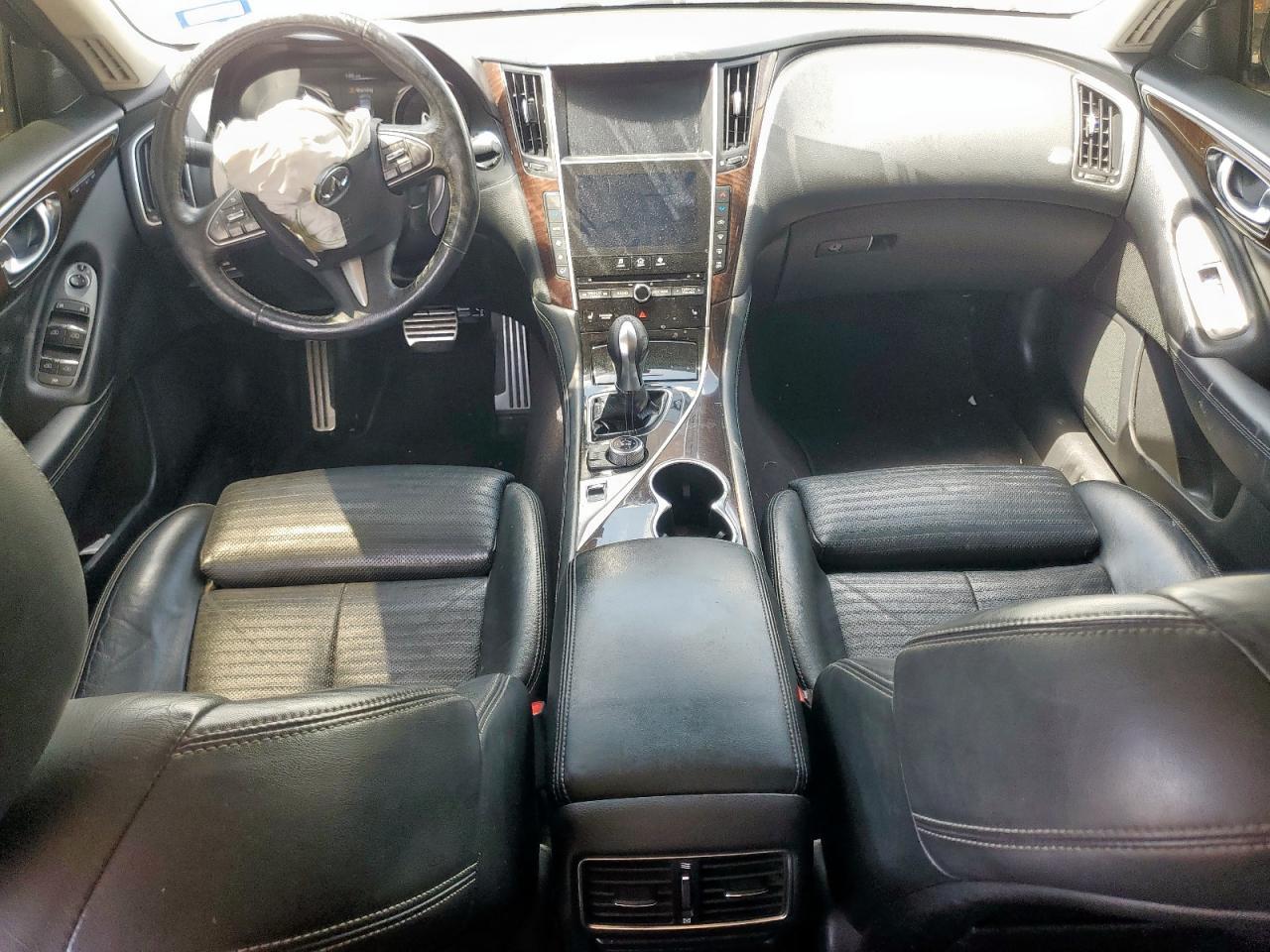 2016 INFINITI Q50