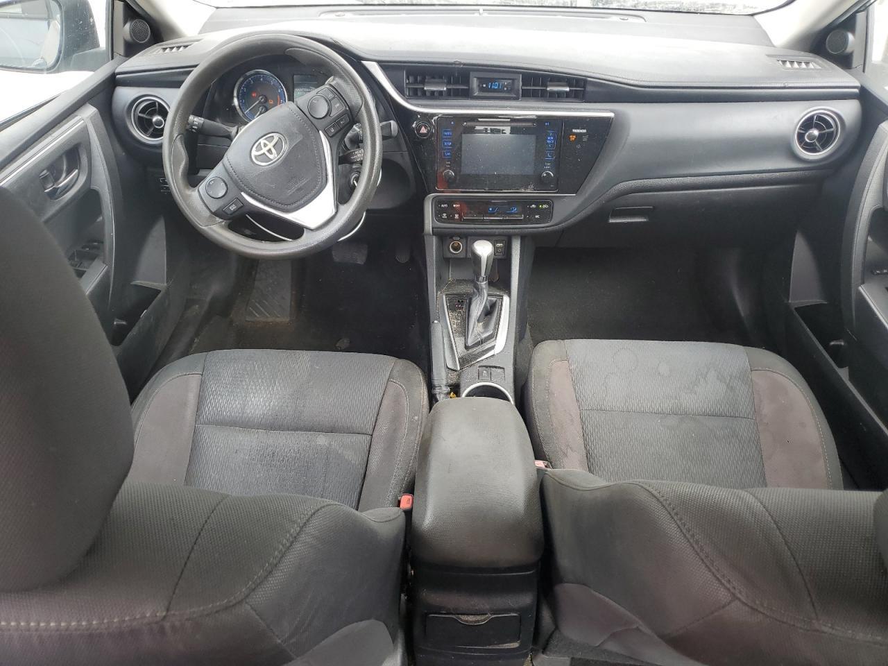 2017 TOYOTA COROLLA
