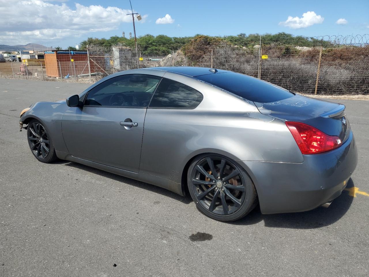 2010 INFINITI G37