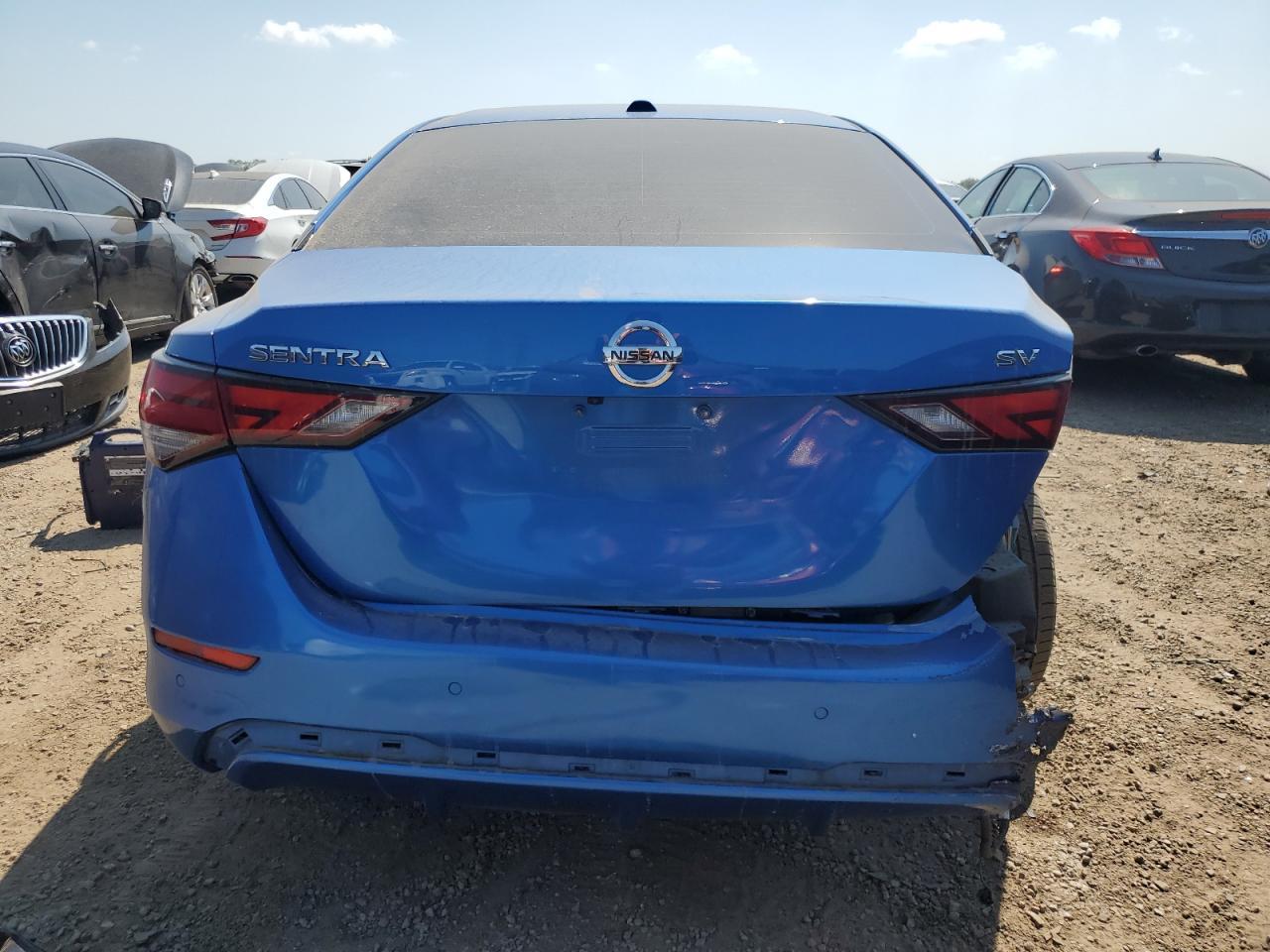 2022 NISSAN SENTRA