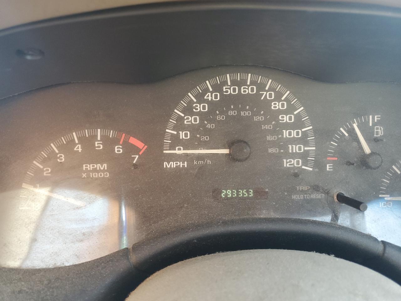 2005 CHEVROLET Classic