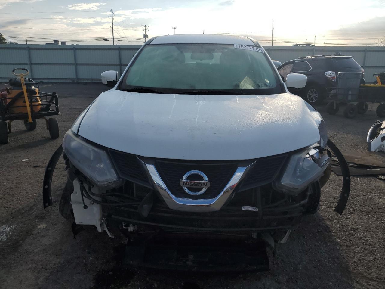 2016 NISSAN ROGUE