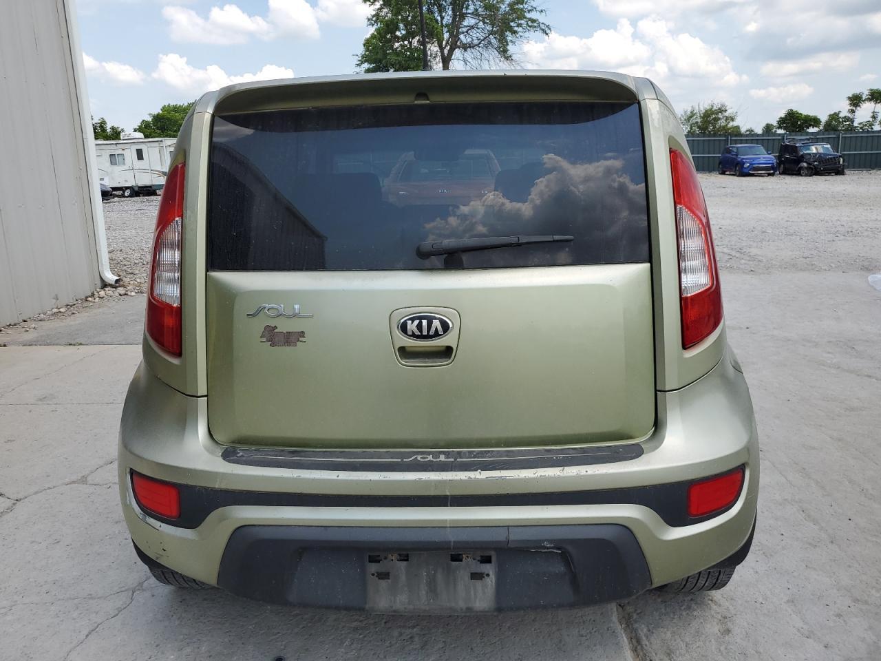 2013 KIA SOUL