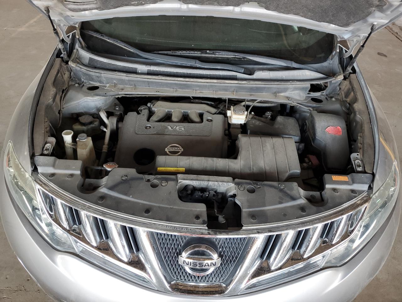 2010 NISSAN MURANO