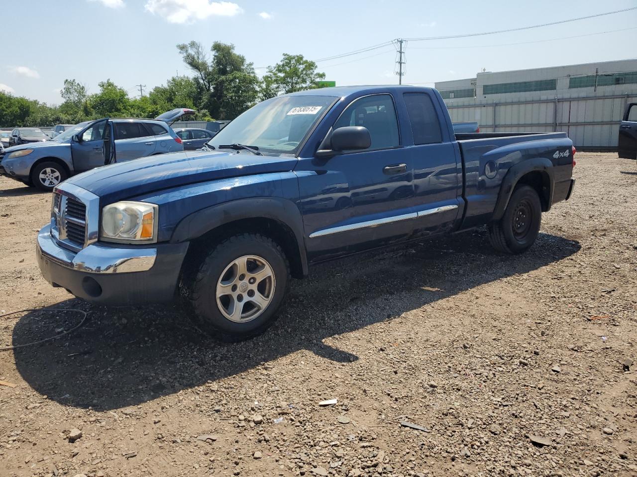 2005 DODGE Dakota