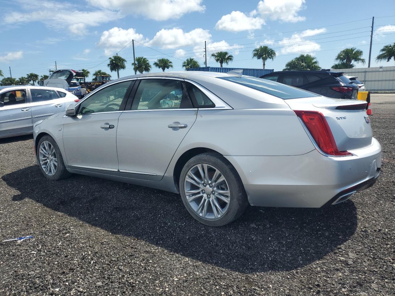2019 CADILLAC XTS