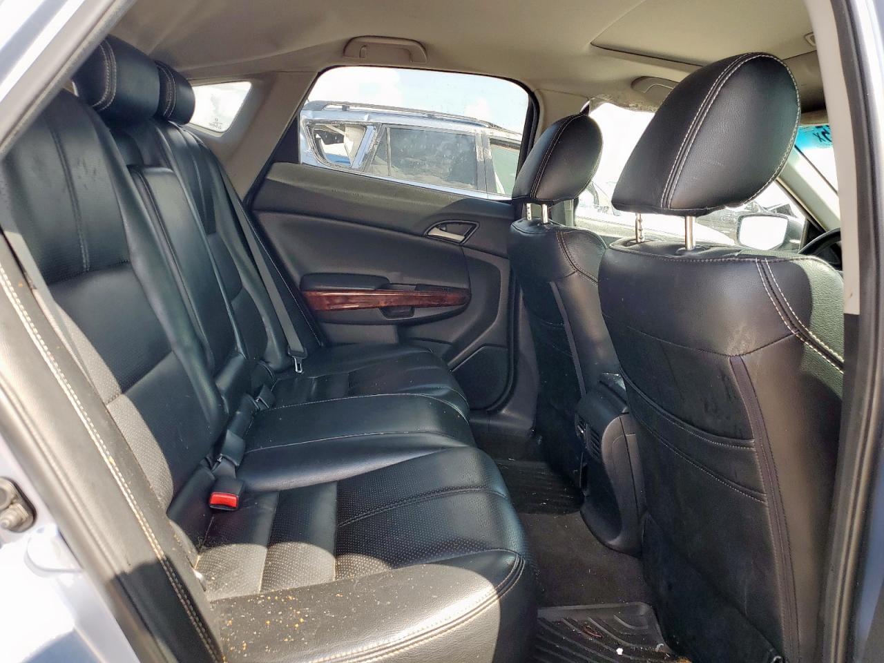 2011 HONDA Accord Crosstour