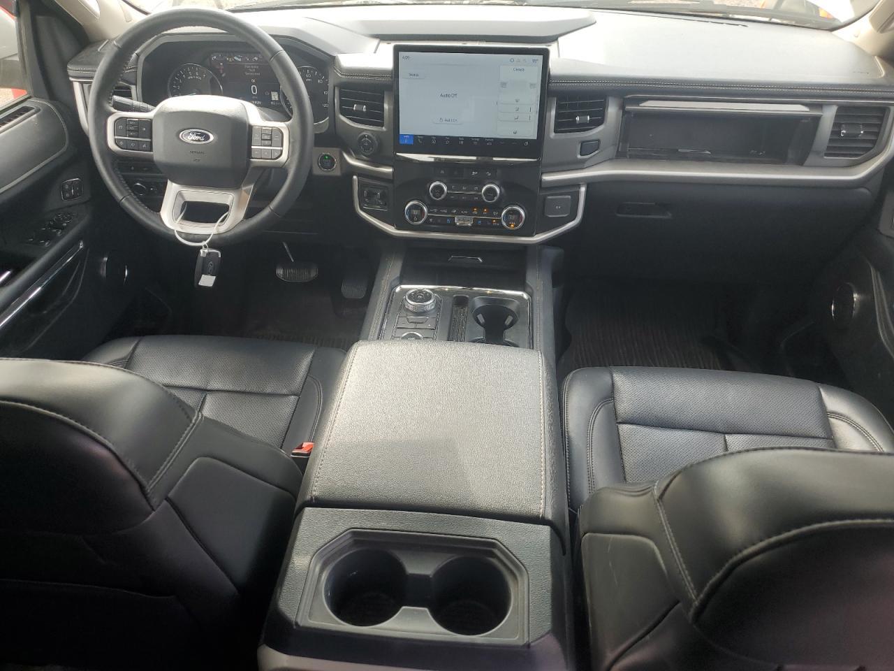 2024 FORD Expedition