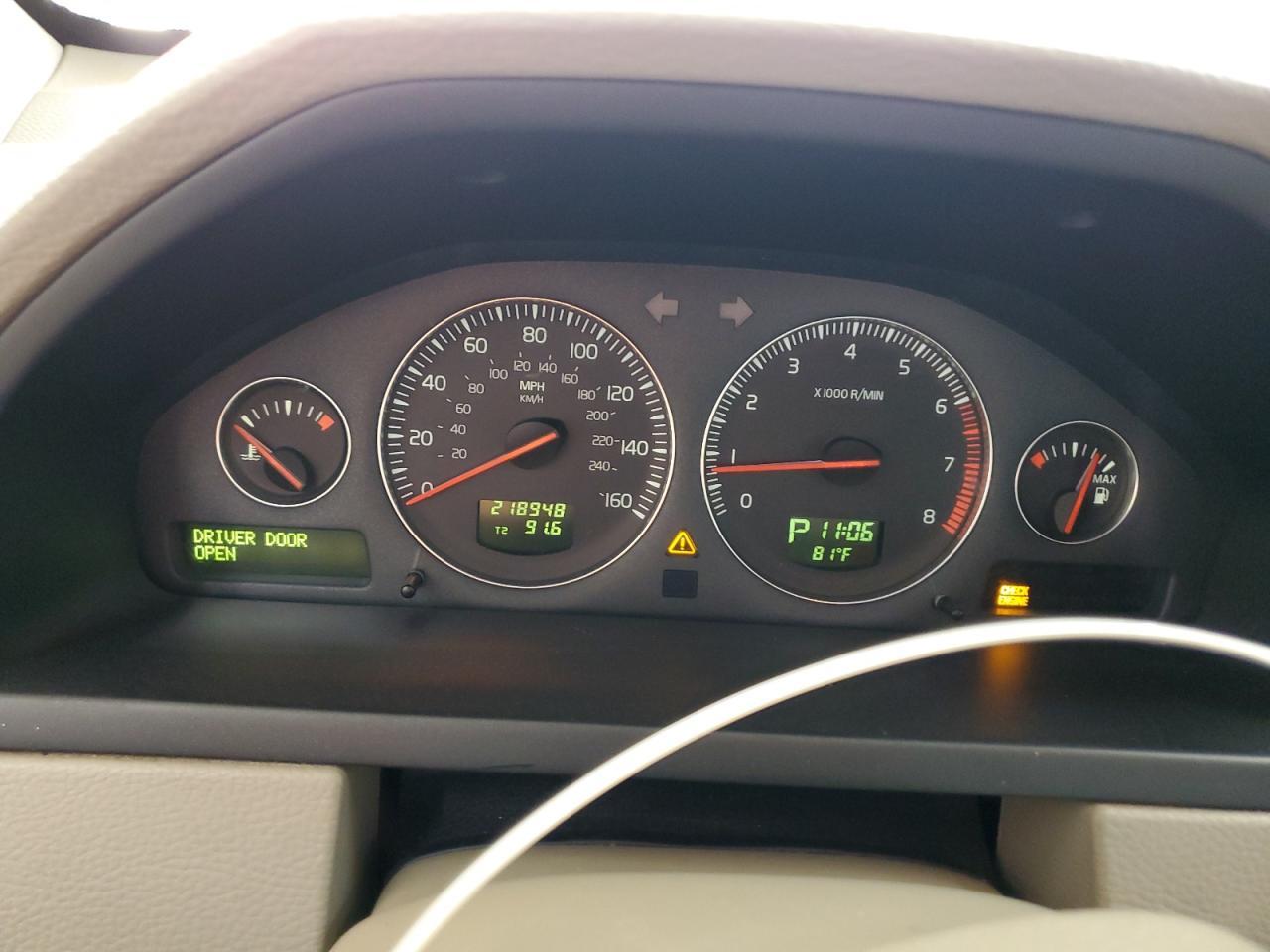 2005 VOLVO XC90