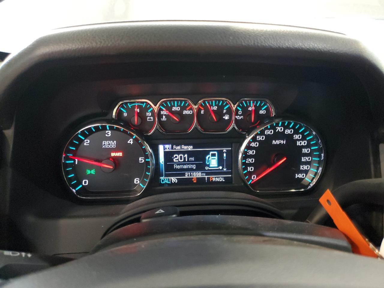 2018 CHEVROLET Suburban
