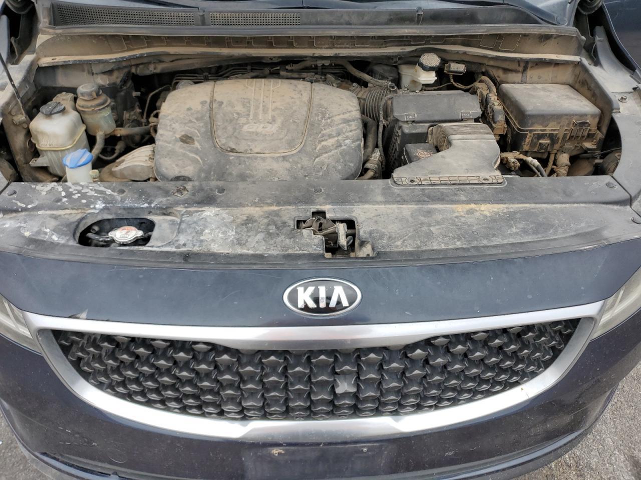 2016 KIA SEDONA