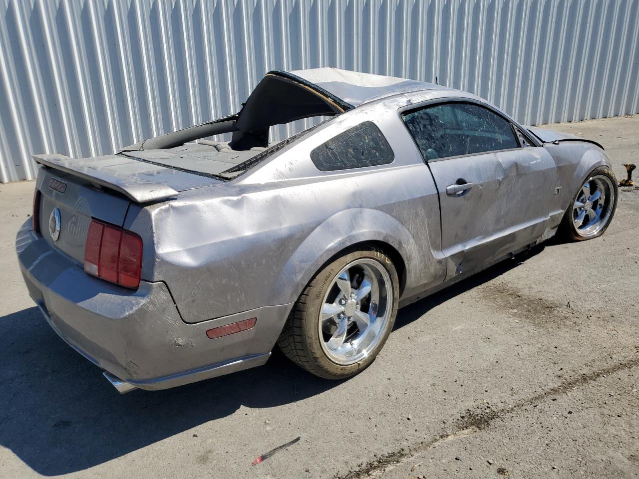 2006 FORD MUSTANG