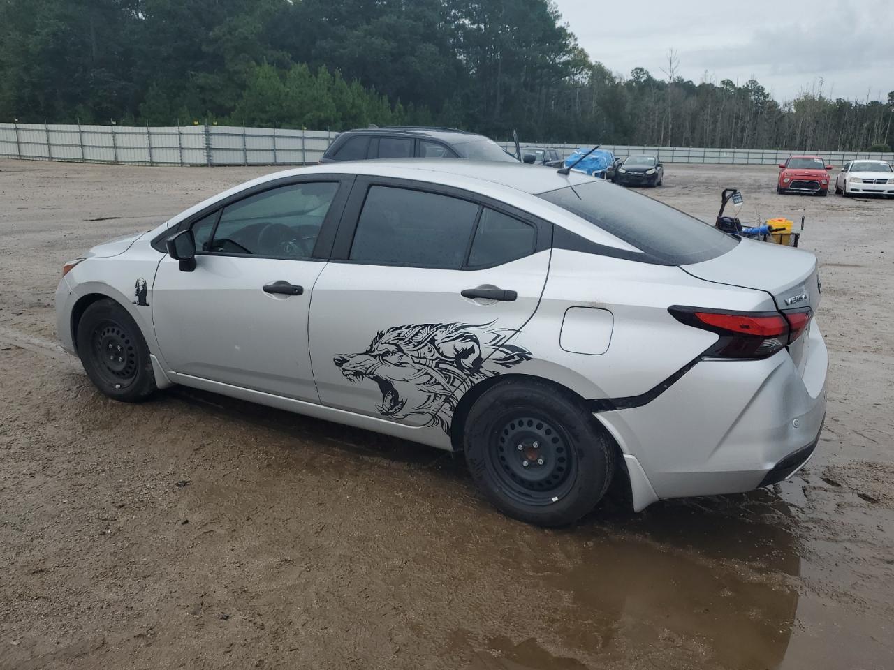 2023 NISSAN VERSA