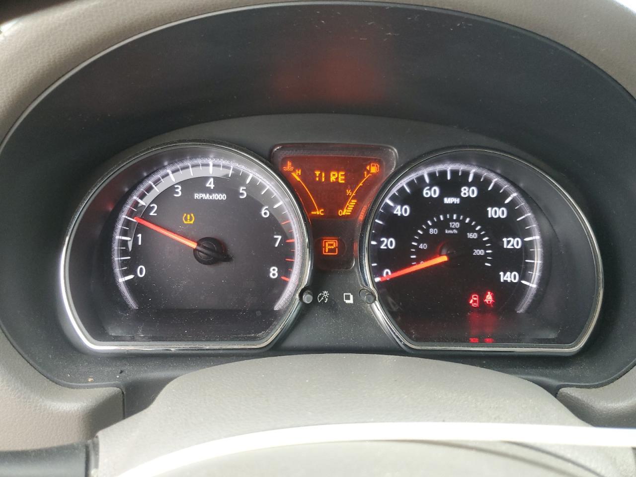 2014 NISSAN VERSA