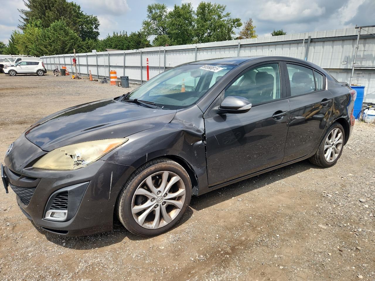 2010 MAZDA 3