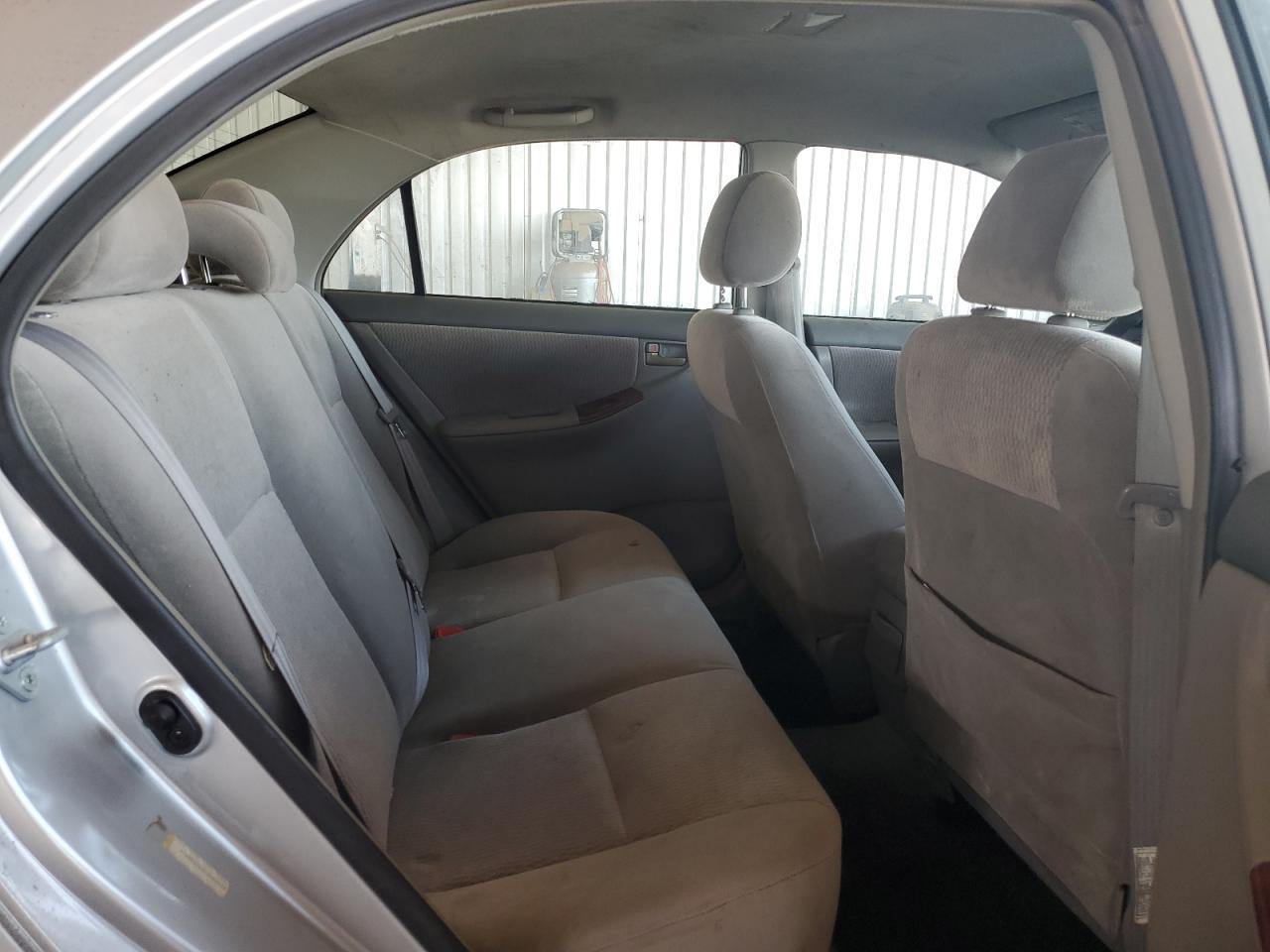 2005 TOYOTA COROLLA