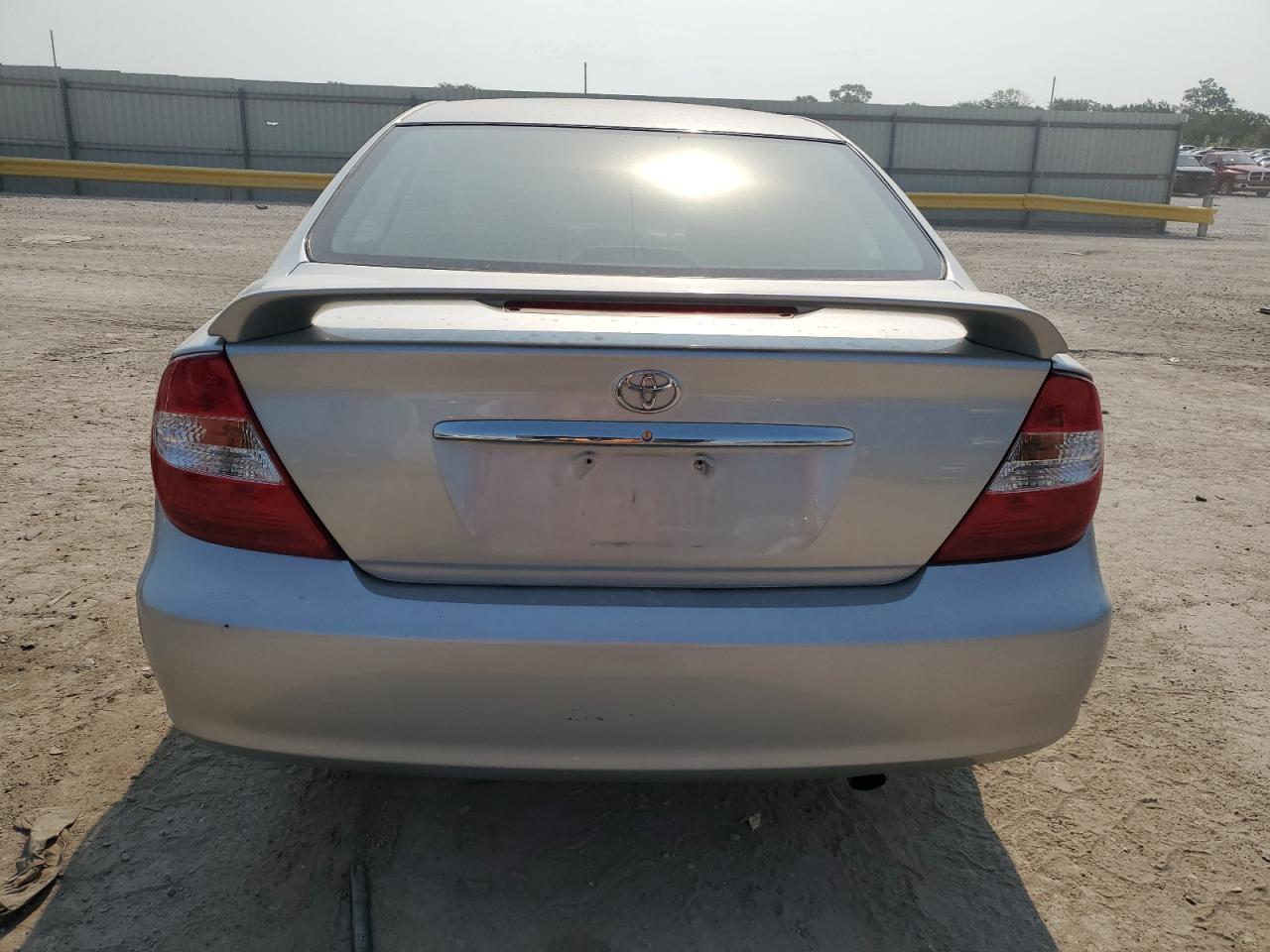2002 TOYOTA CAMRY