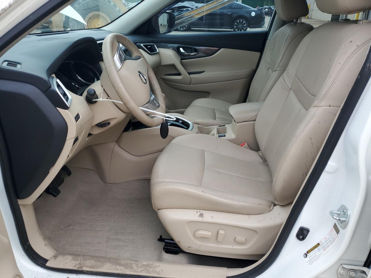 2015 NISSAN ROGUE