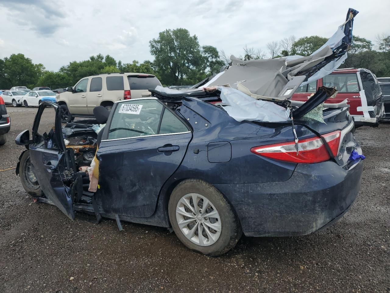 2017 TOYOTA CAMRY