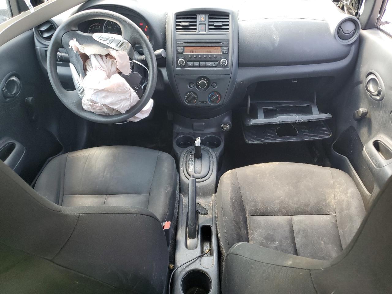2017 NISSAN VERSA