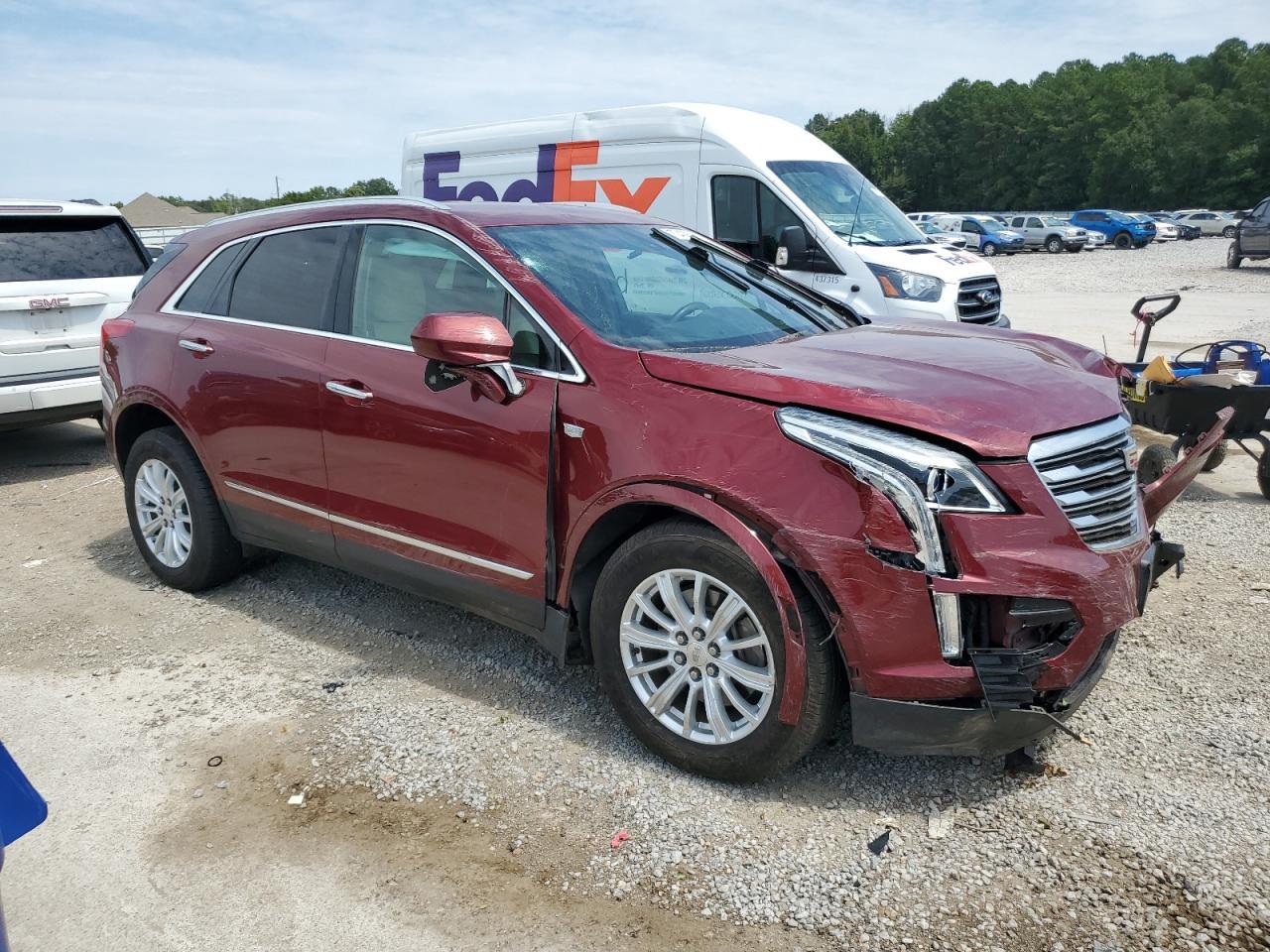 2017 CADILLAC XT5
