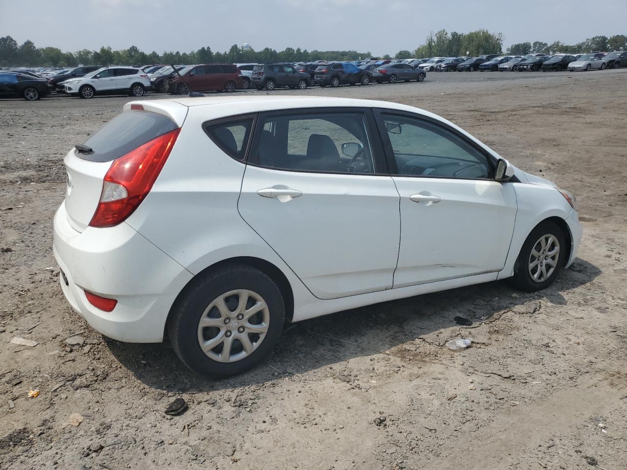 2016 HYUNDAI ACCENT