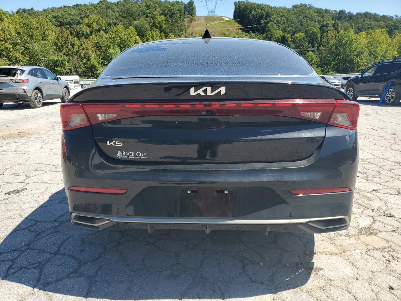 2023 KIA K5