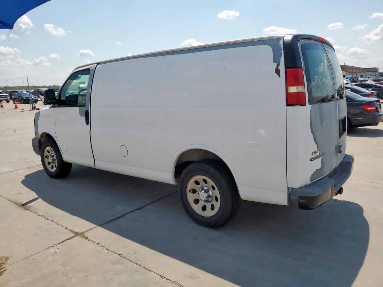 2010 CHEVROLET Express 1500