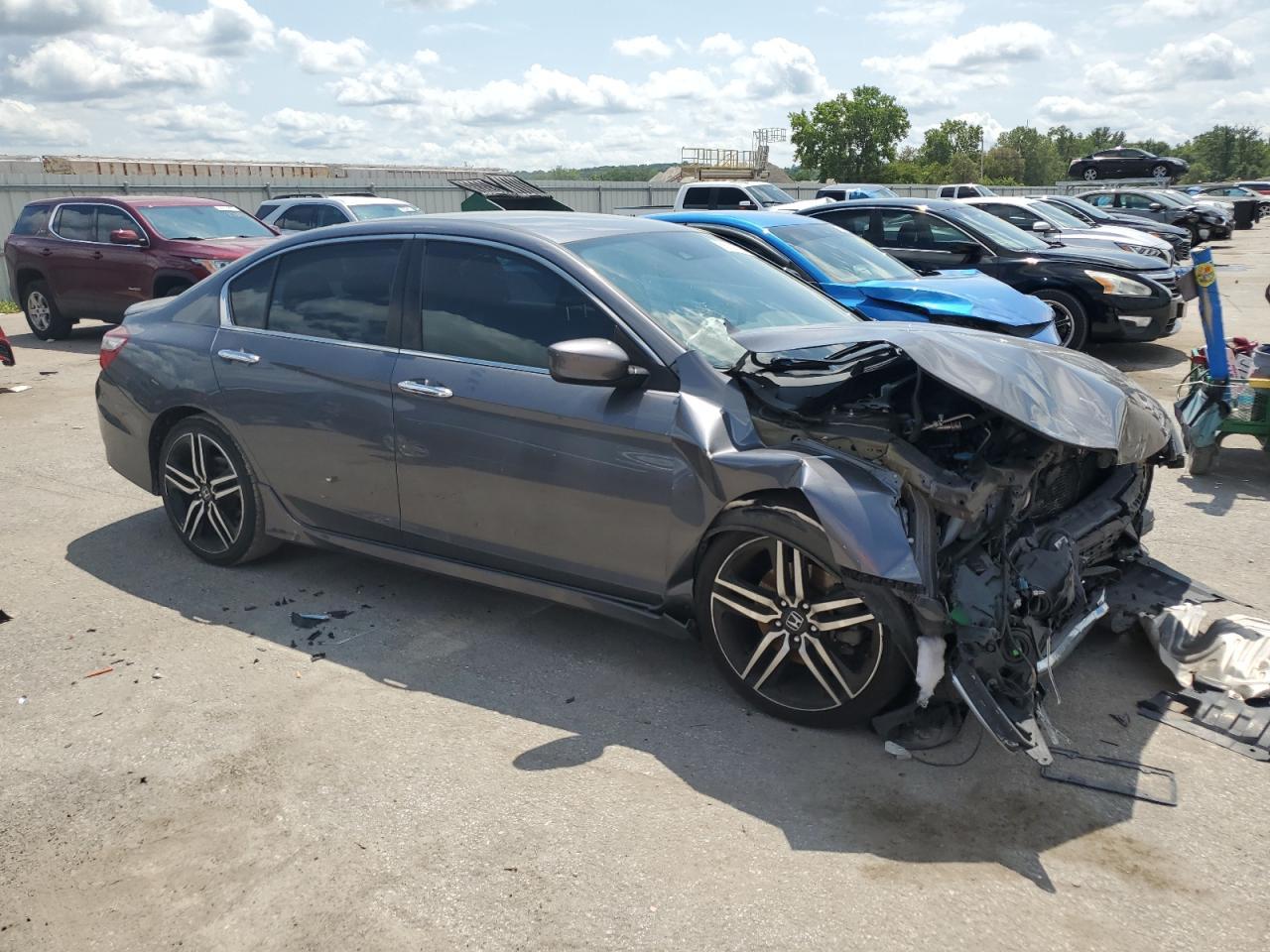 2017 HONDA ACCORD
