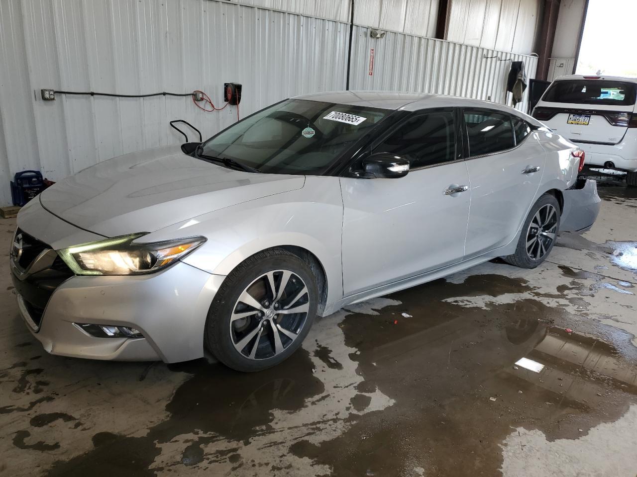 2018 NISSAN Maxima