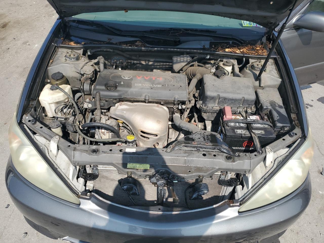 2004 TOYOTA CAMRY