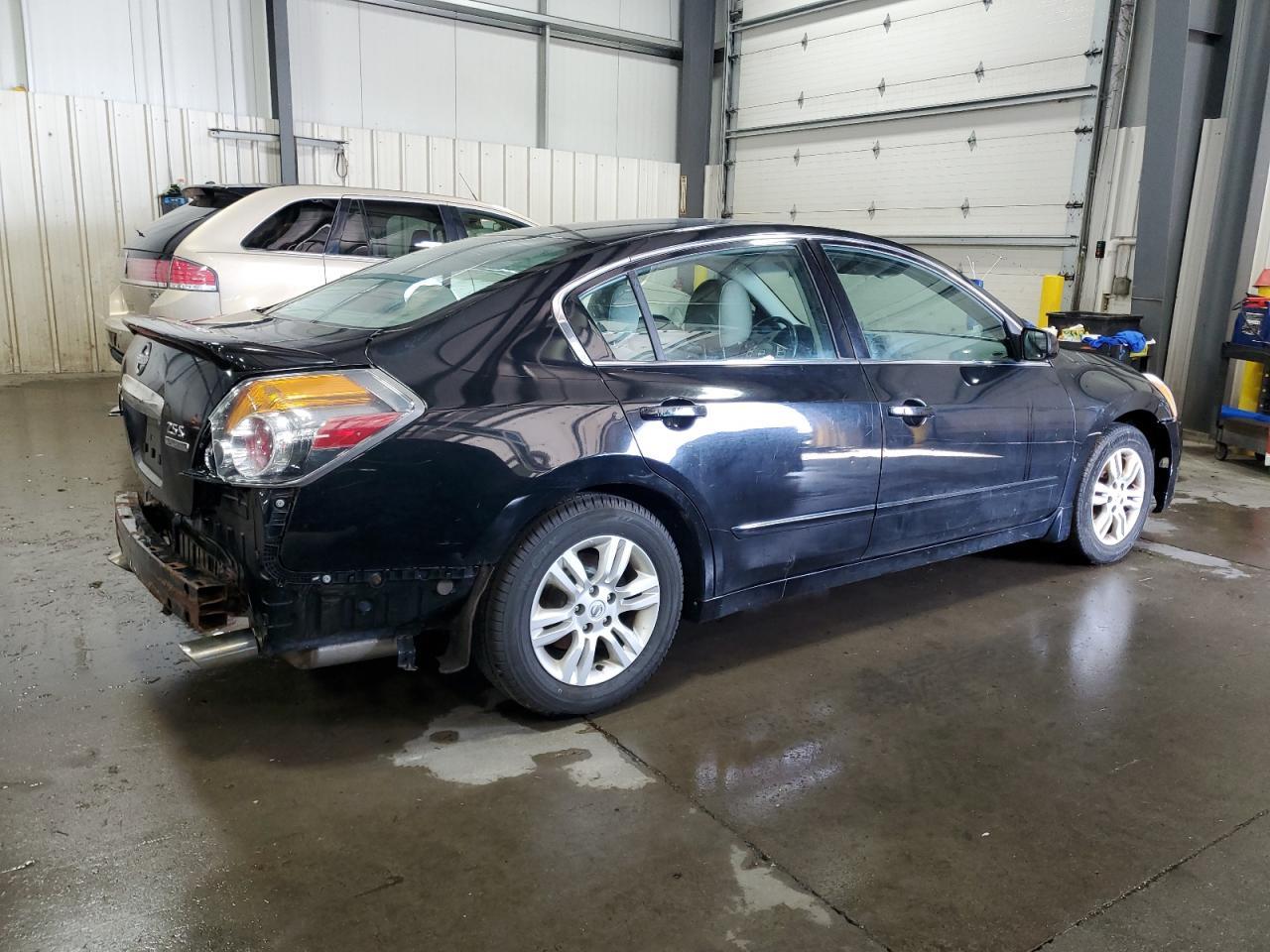 2011 NISSAN ALTIMA